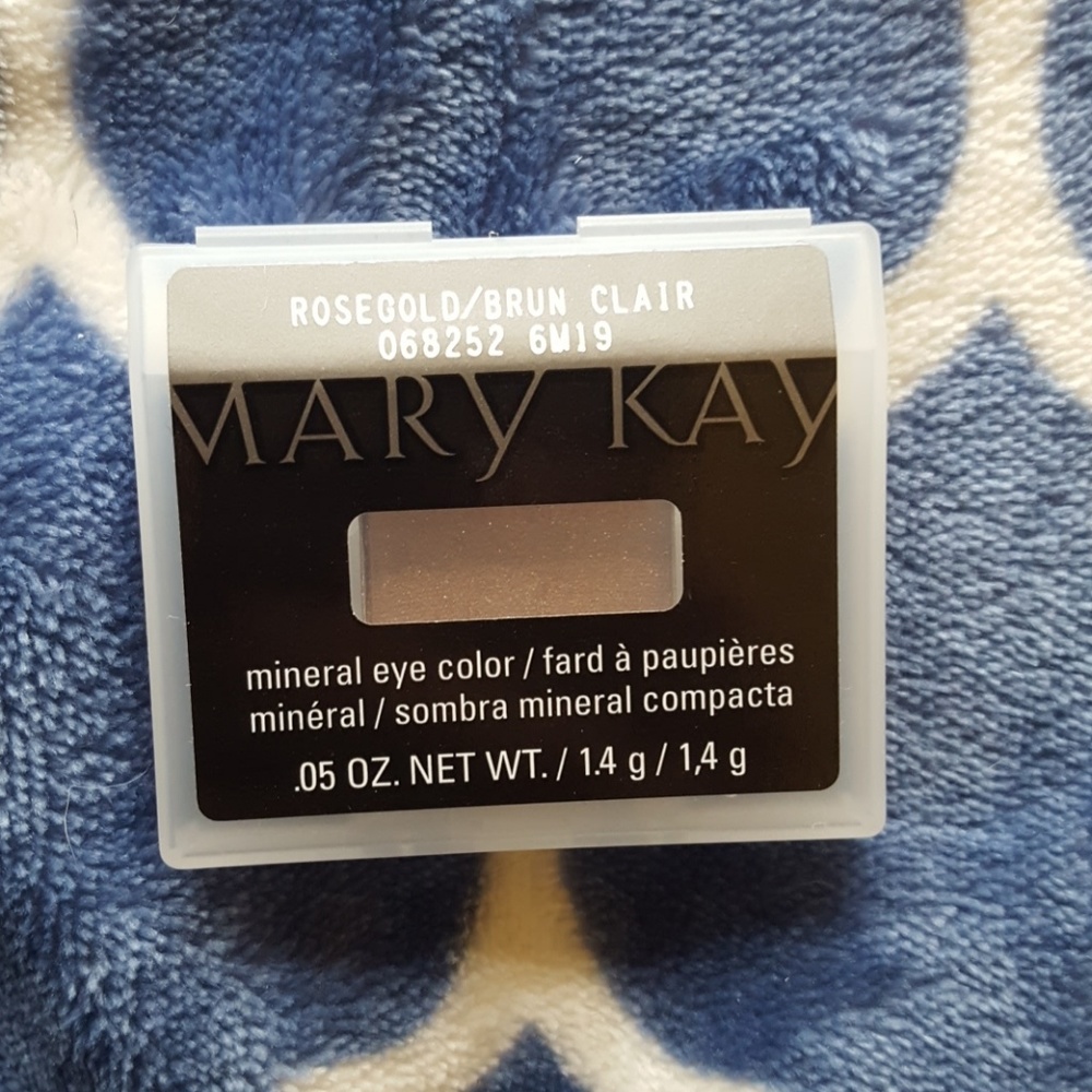 Mary kay mineral eye color rosegold
